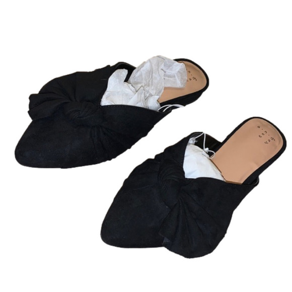 A new day Black Suede Pointed Toe Top Knot Slip On Career Office Flats size 8 - Picture 1 of 5